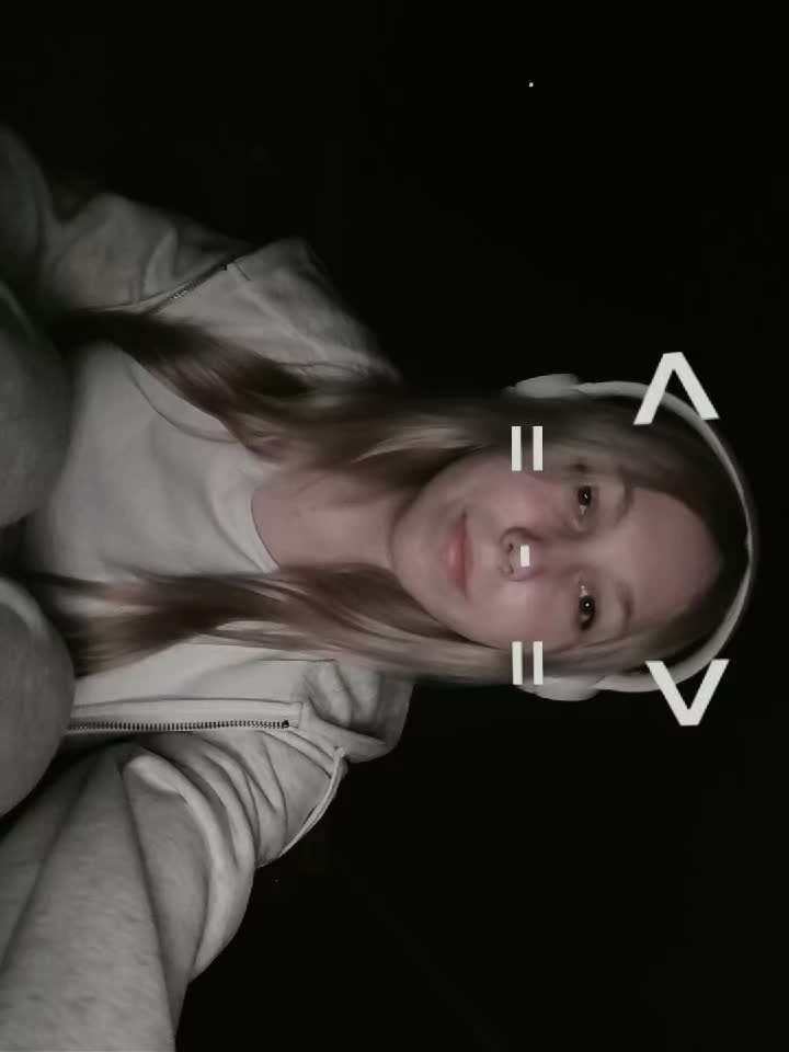 @Дина