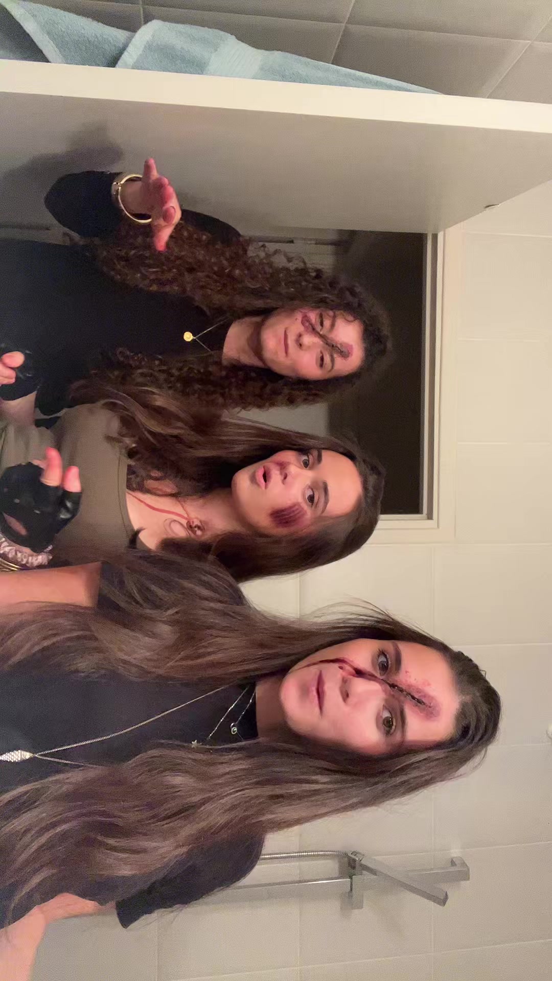 @laura
