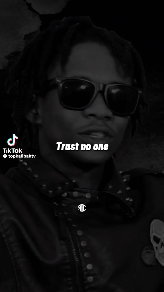 @JayYOLO$