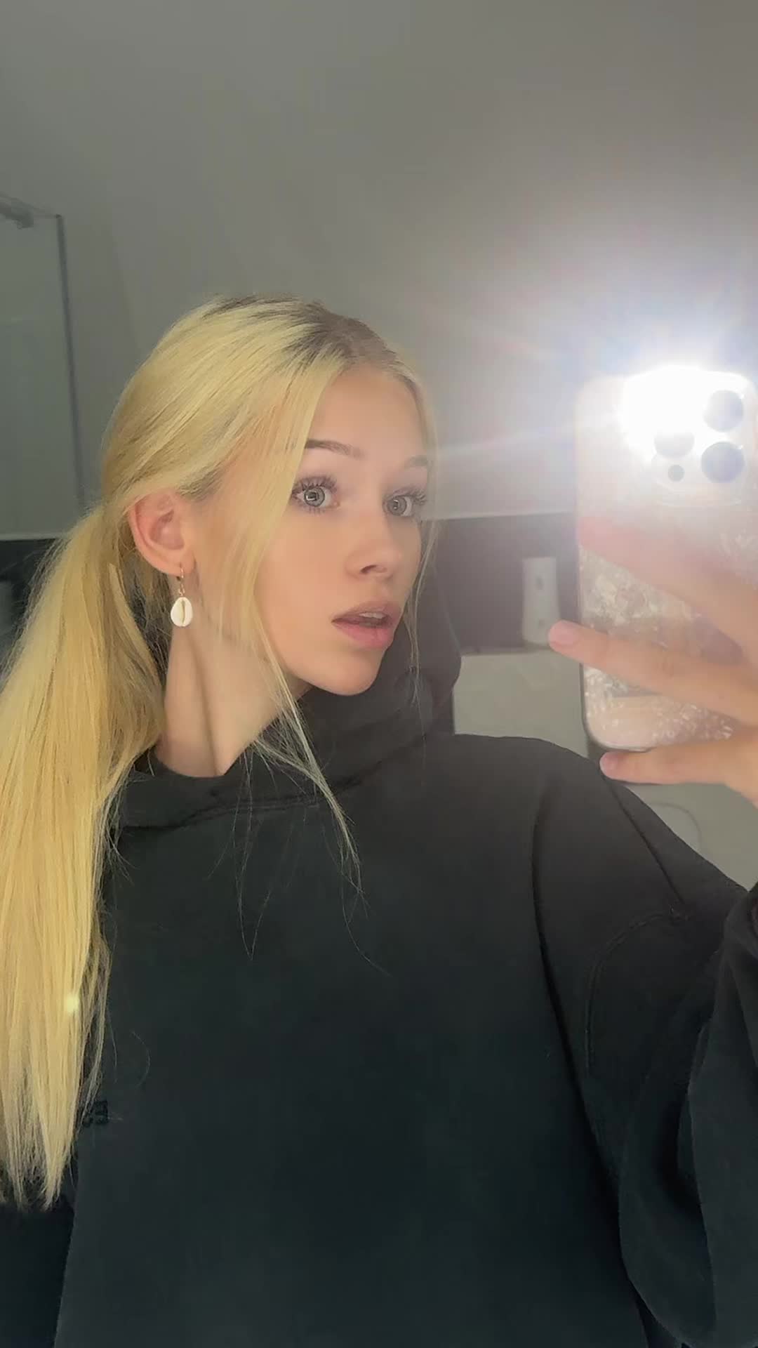 @fiolcia_
