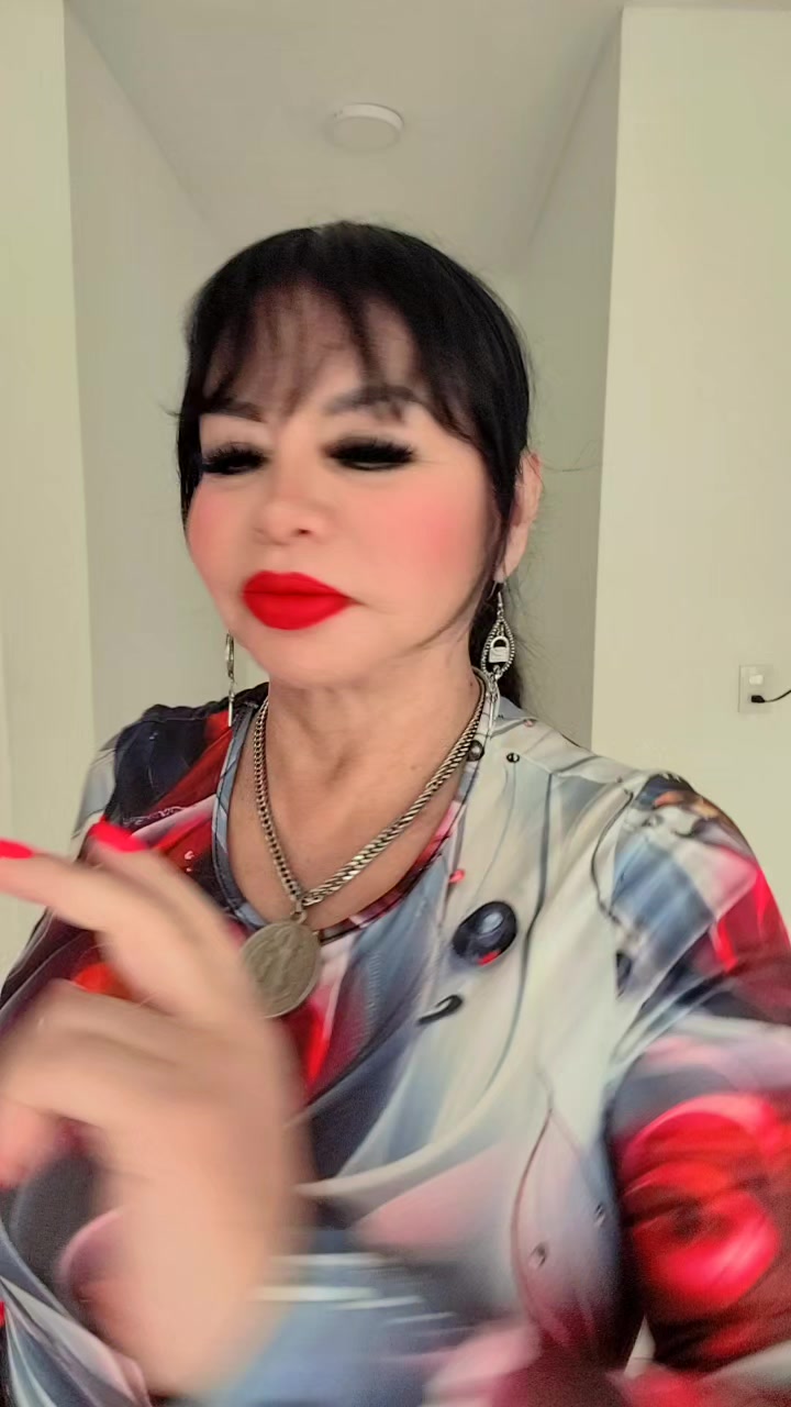 @Susy Diaz