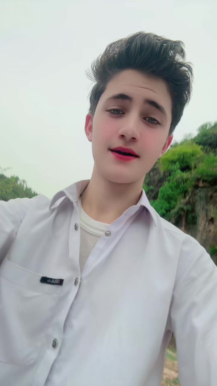 @Khan😘