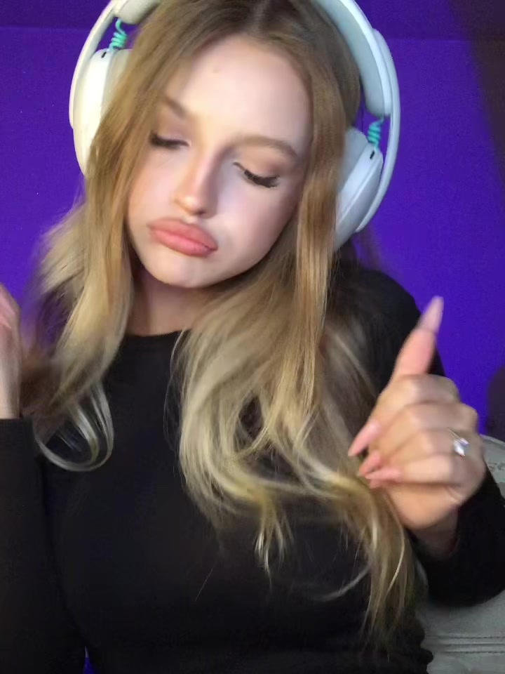 @машулик