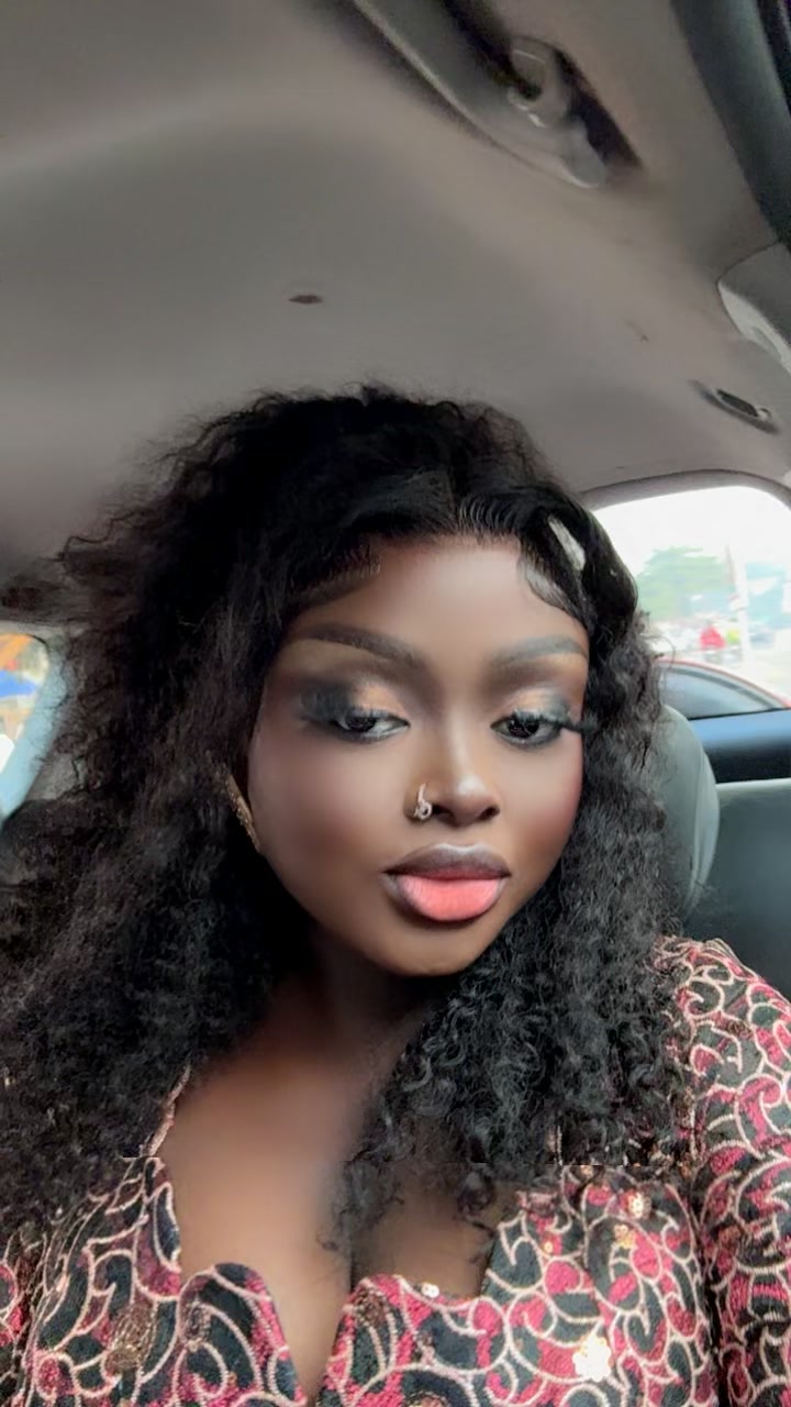 @Nènè🥰♥️
