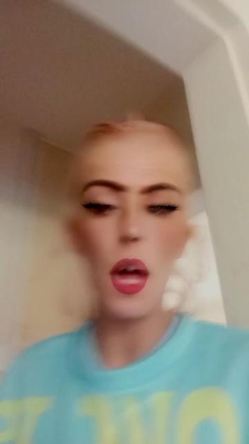 @missqueen012025