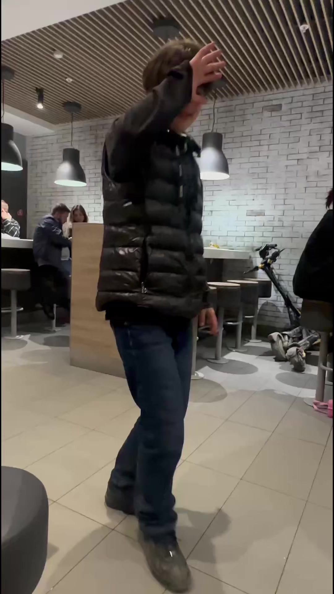 @swarovskiy🤫