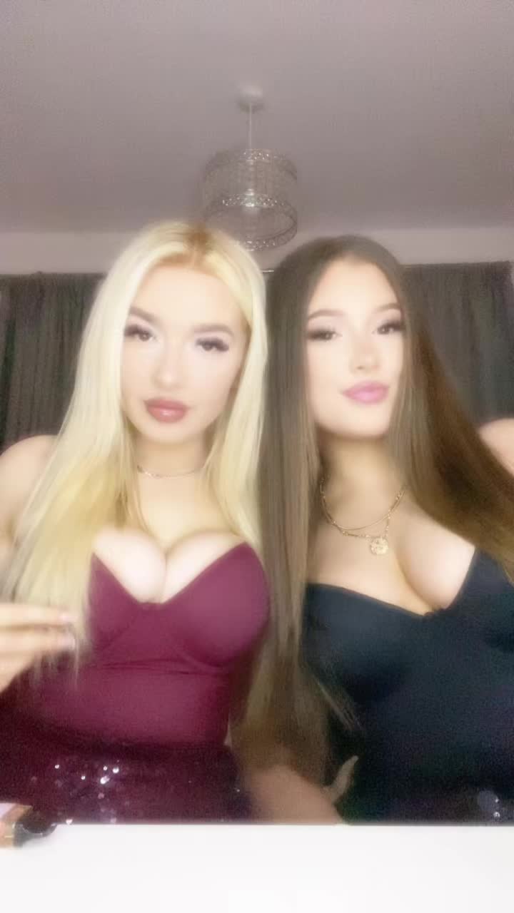 @⃟