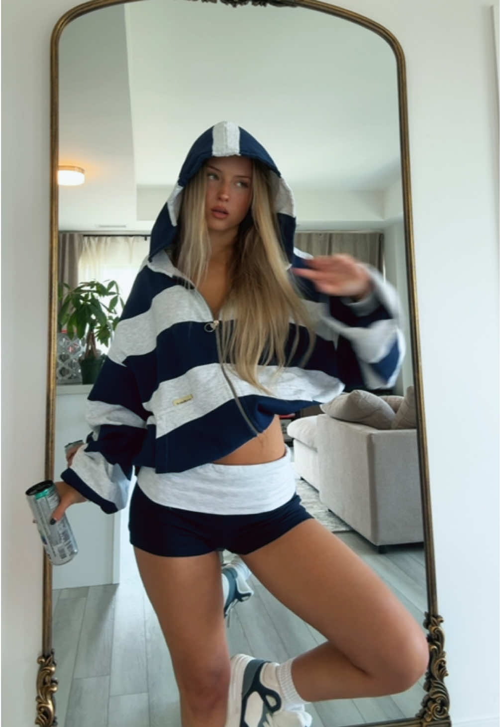 @niki