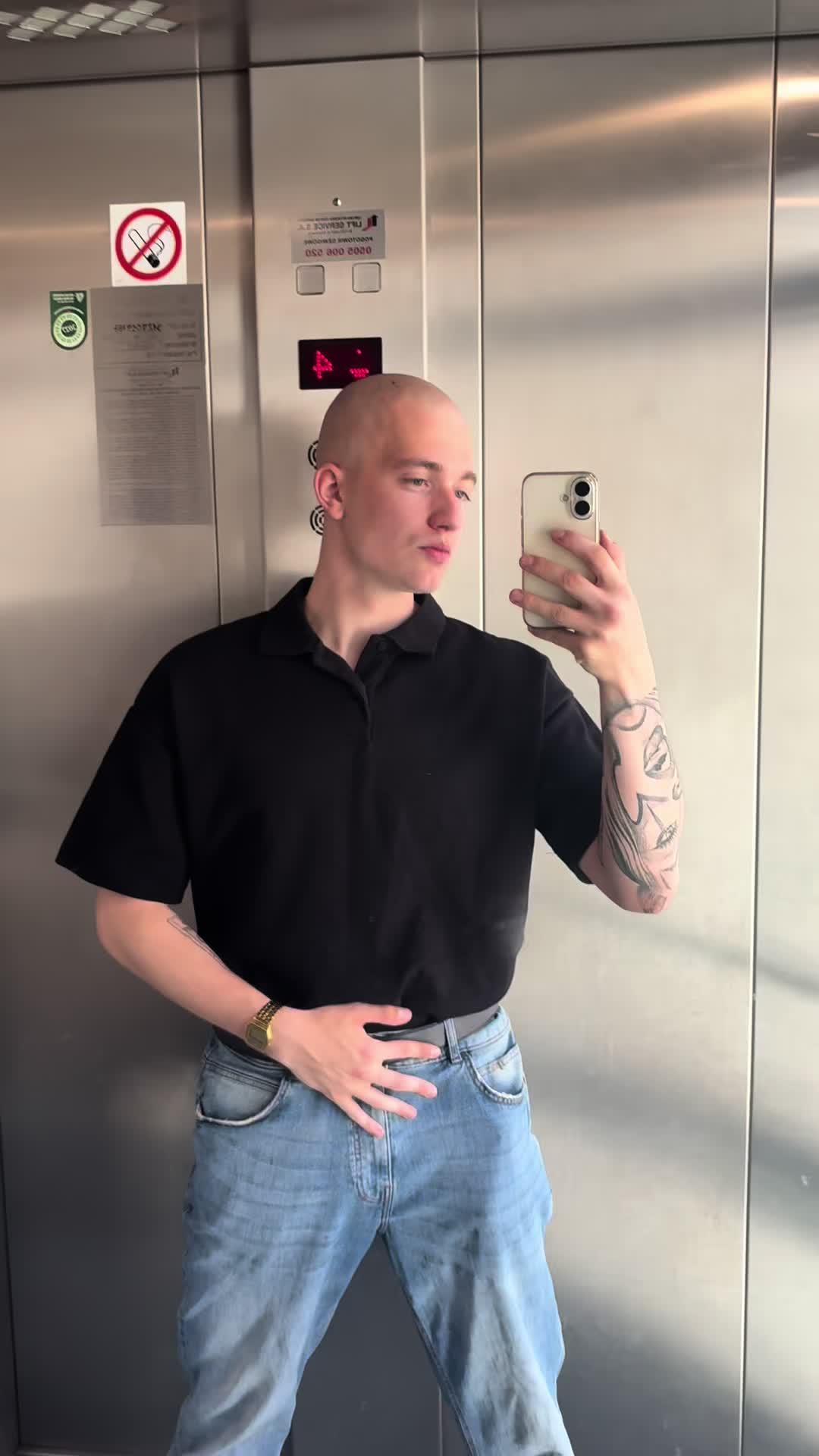 @Aresik__