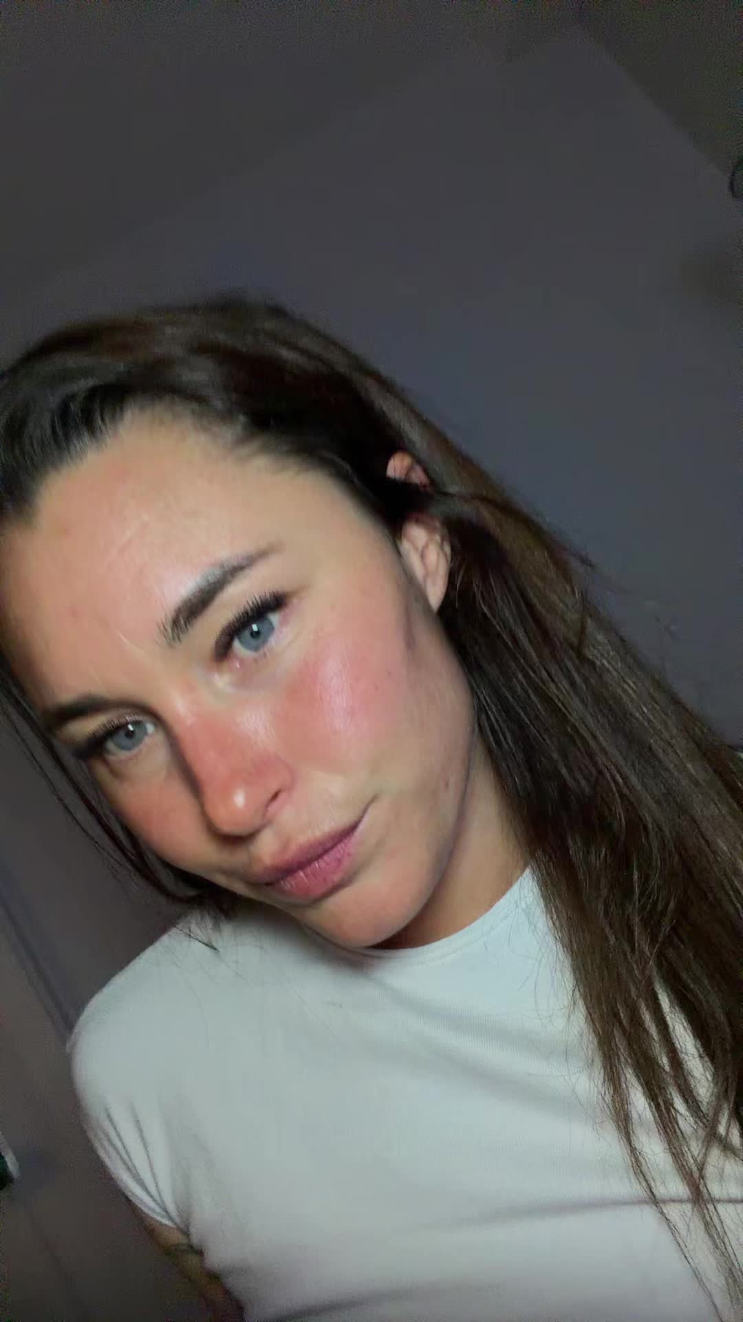 @newandreaa
