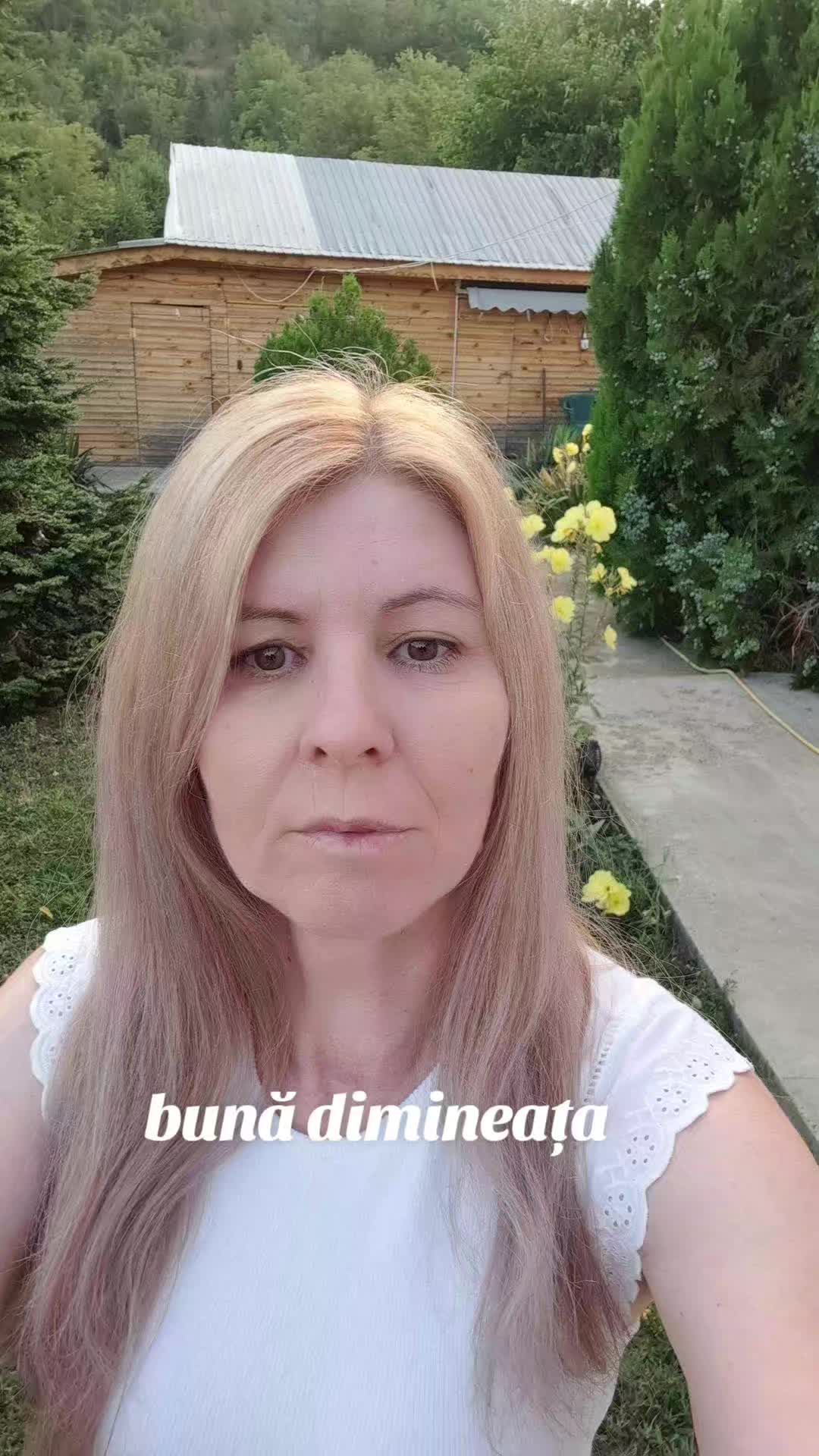 @cornelia