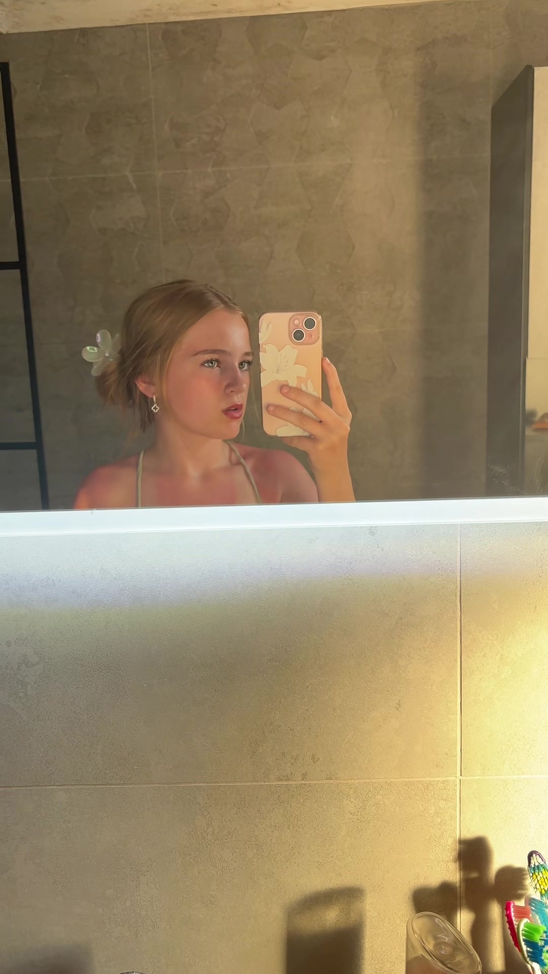 @elorasspam2
