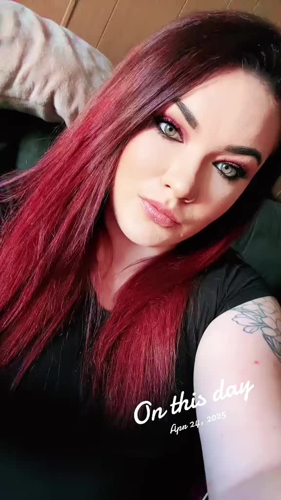 @QueenB28🐺