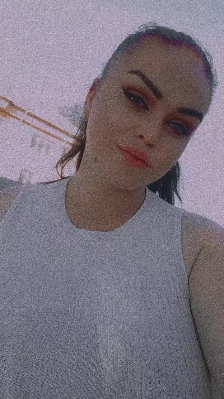 @Ema ❤️🩹🫣