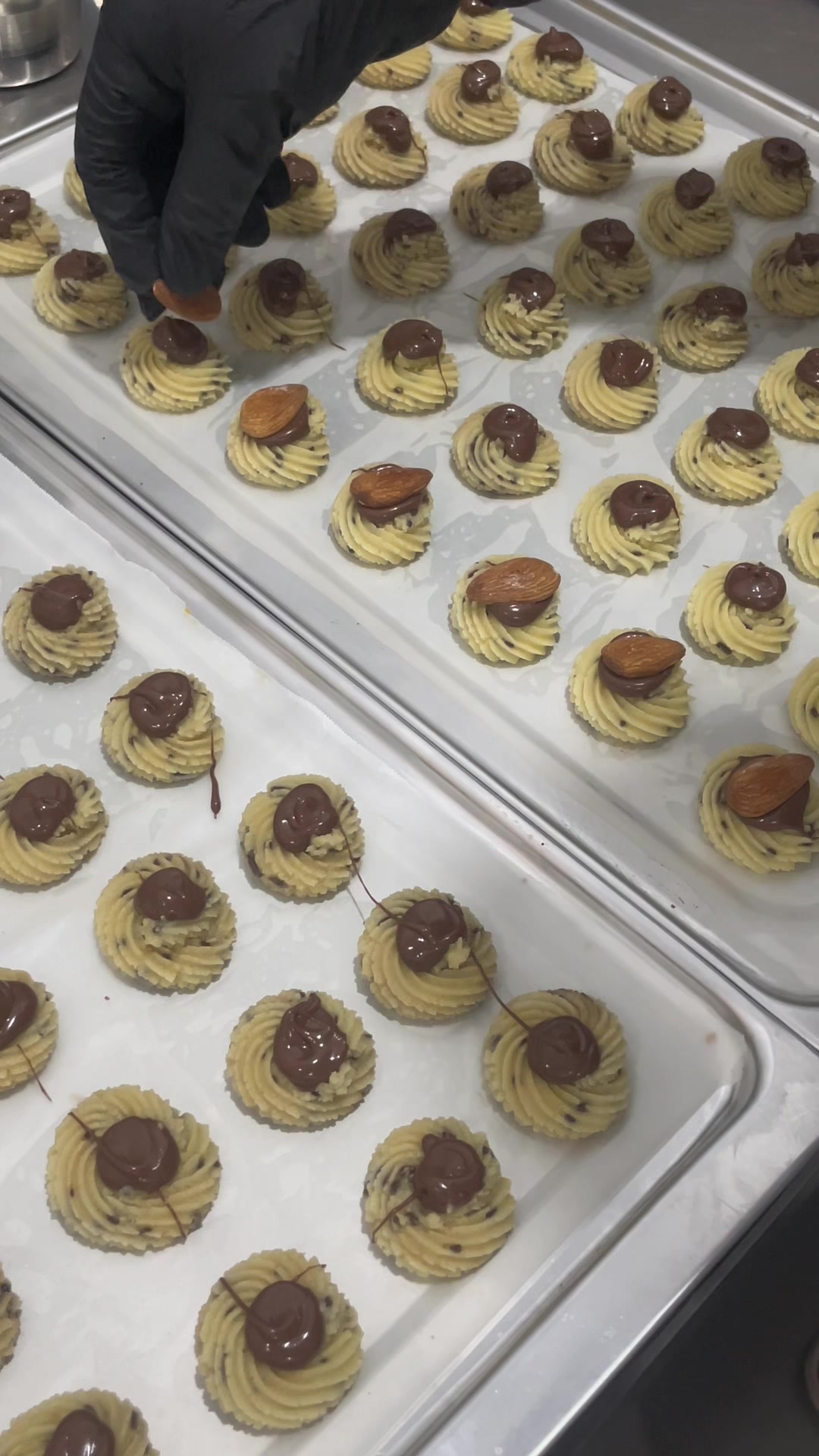 @FAR BAKERY