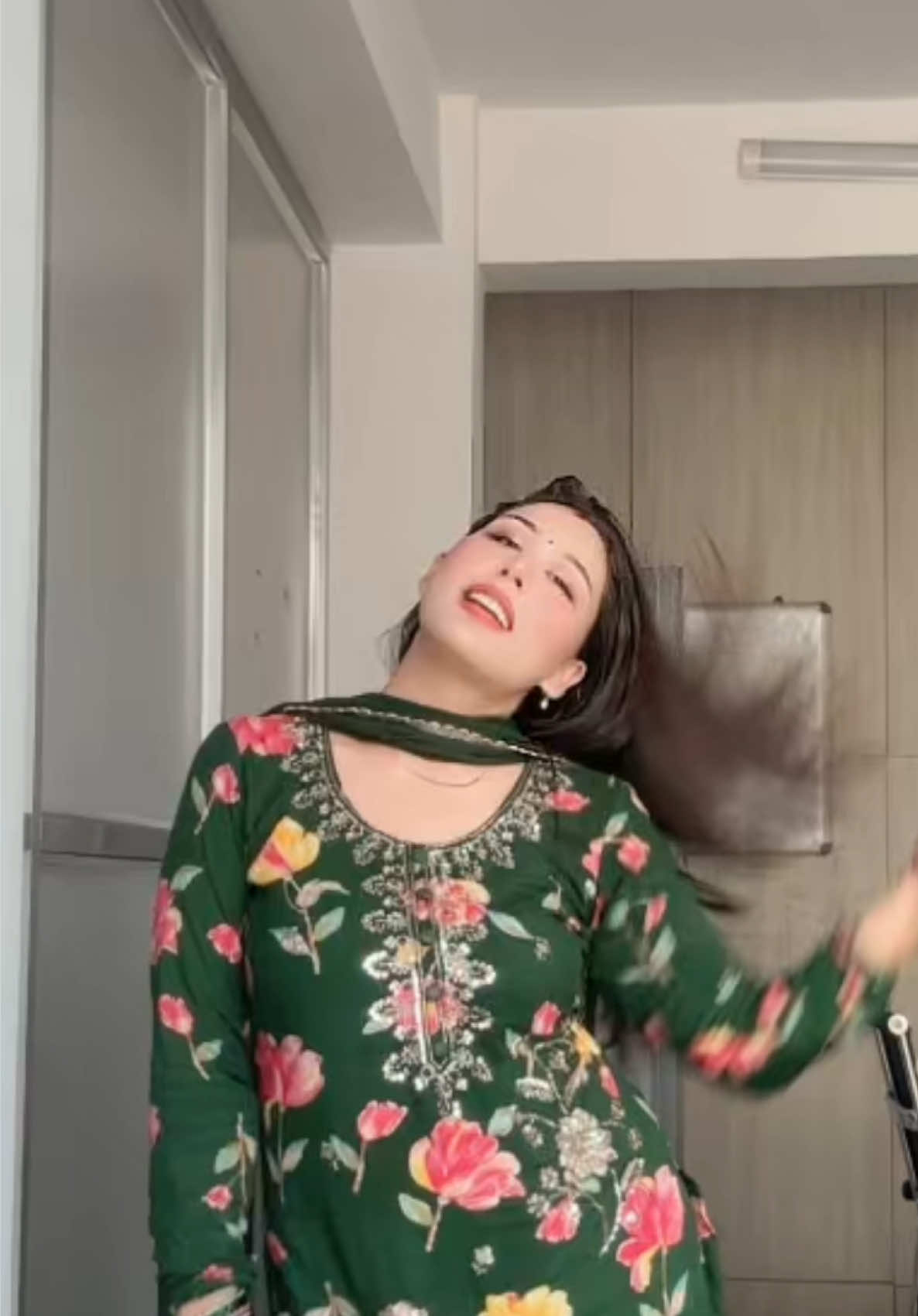 @K J L 🍃