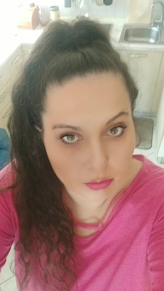 @bambola