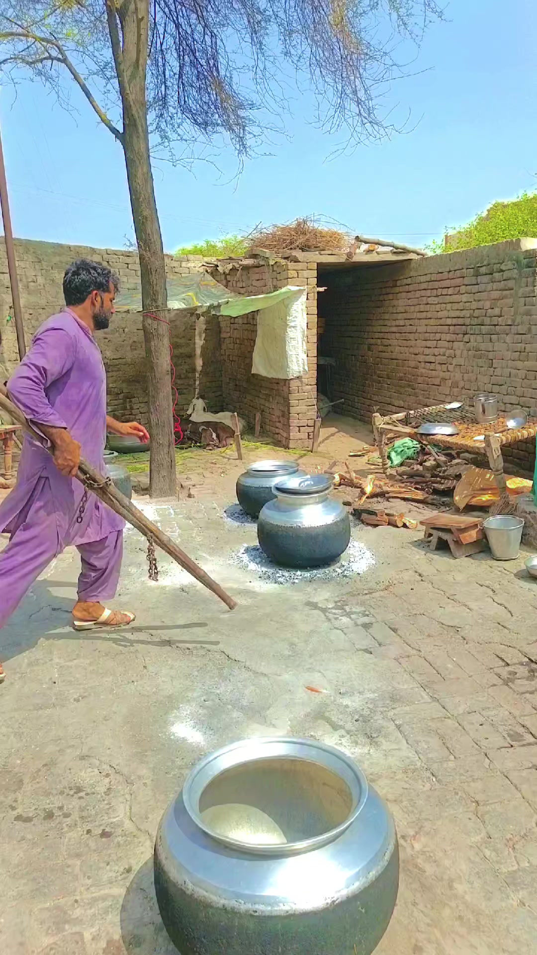 @zubairsh3