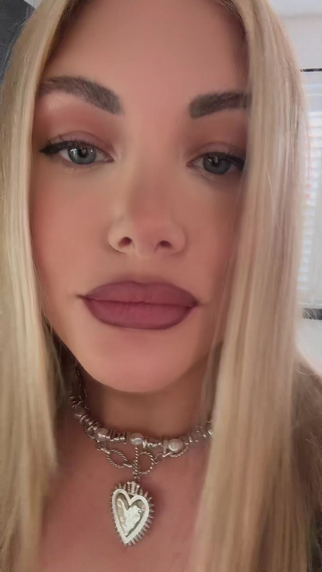 @yasmingibson