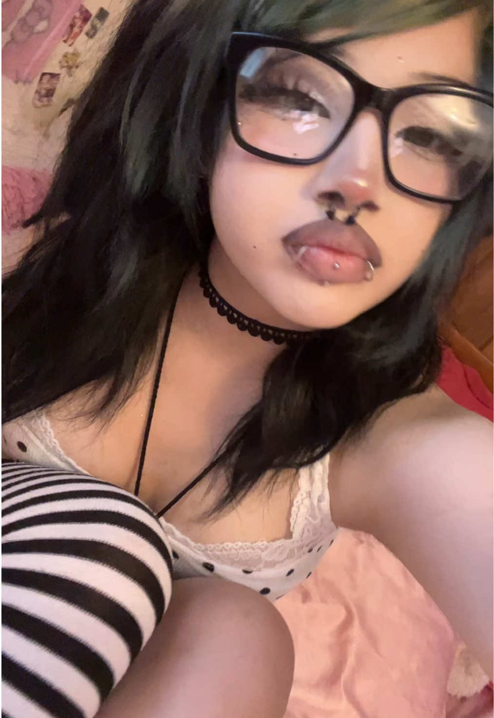 @stinkykittypoopie