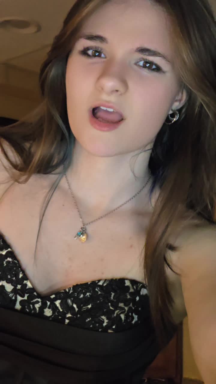 @🐚🐝
