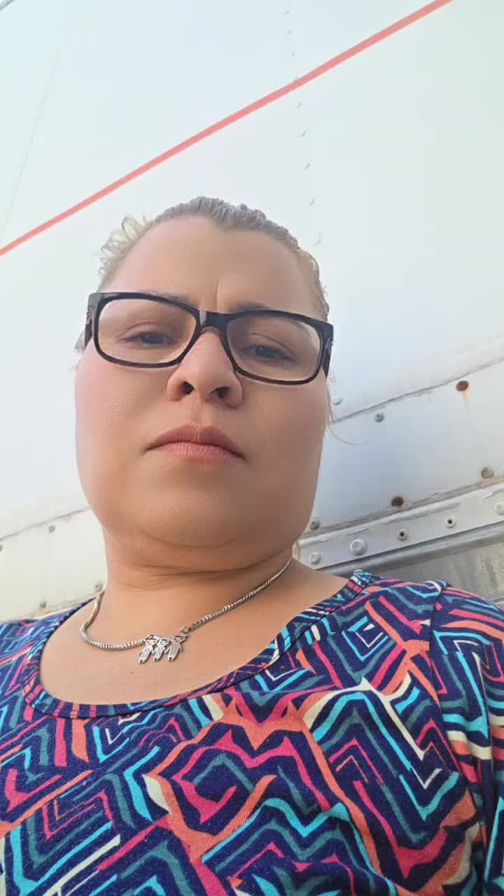 @Linda loncherita catracha