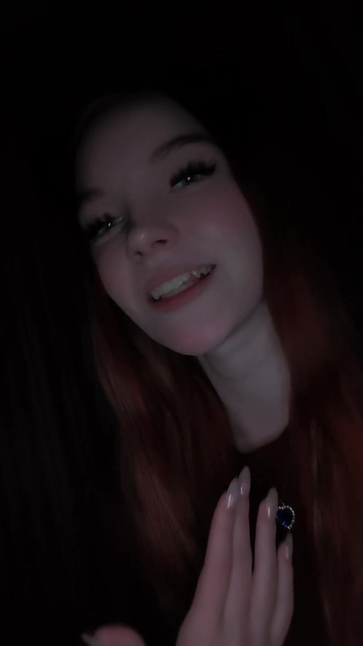 @лисёнок 😈