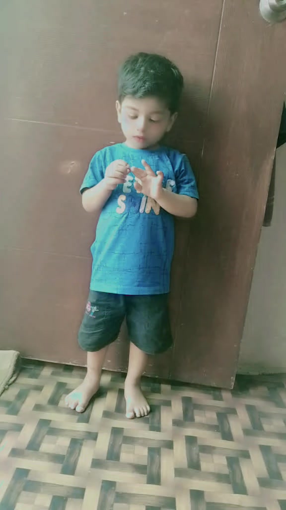@👑😘Z@!nلاڈلہ😘👑
