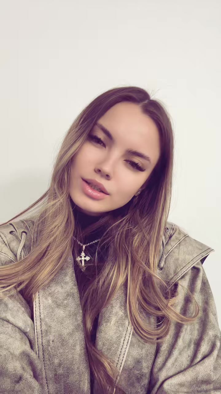 @Alice M. Ștefania