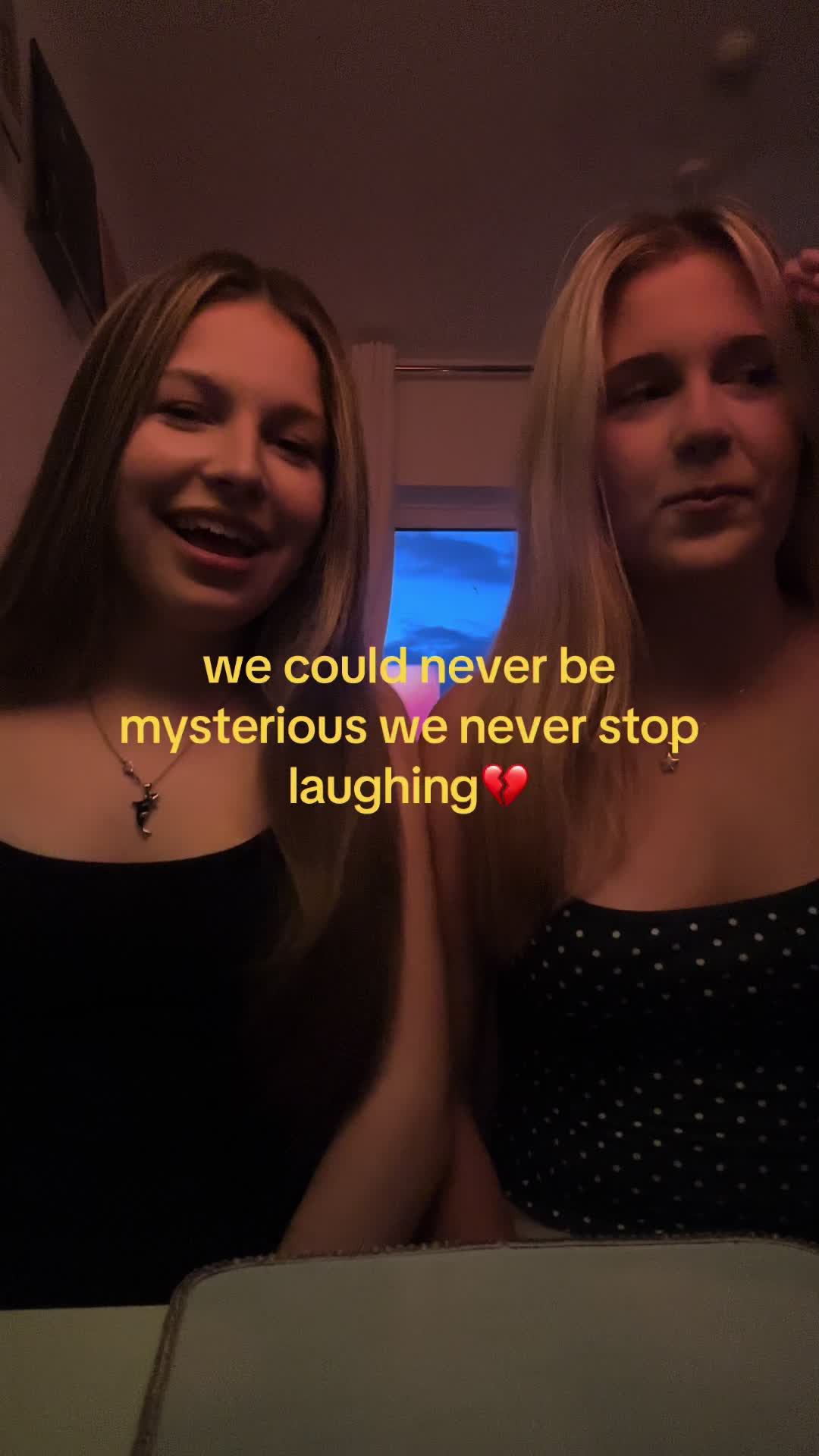 @ᵉᵛⁱᵉ💋