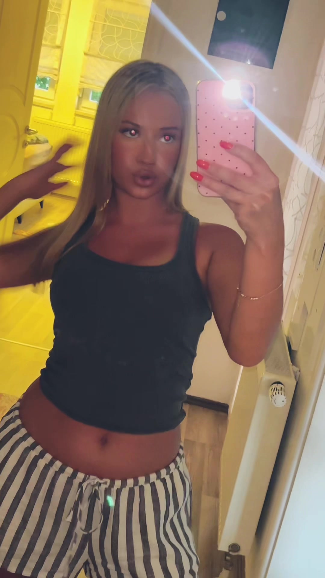@𝒩𝒸&prime;