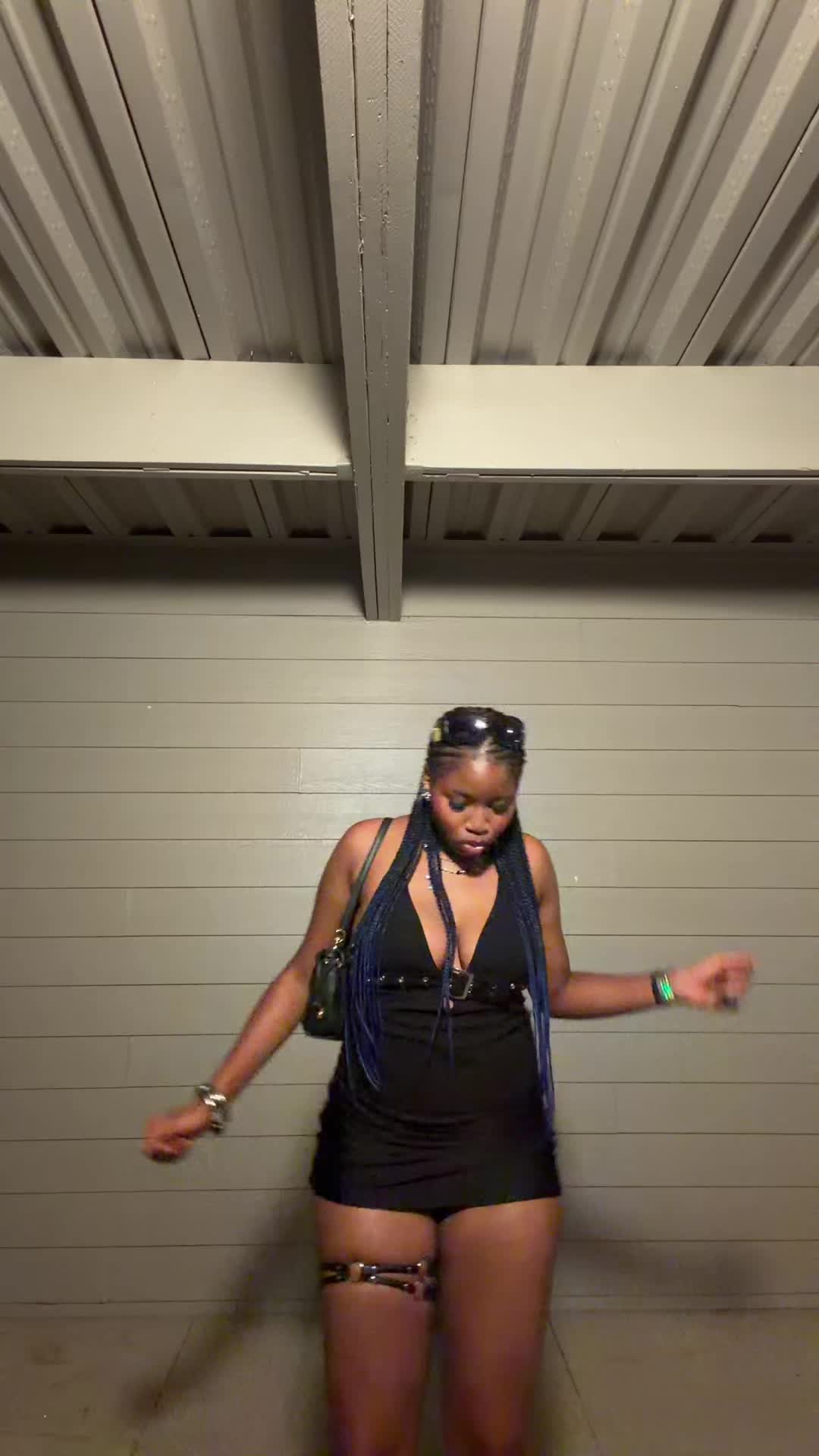 @Chinyelu👩🏾❤️💋👩🏾