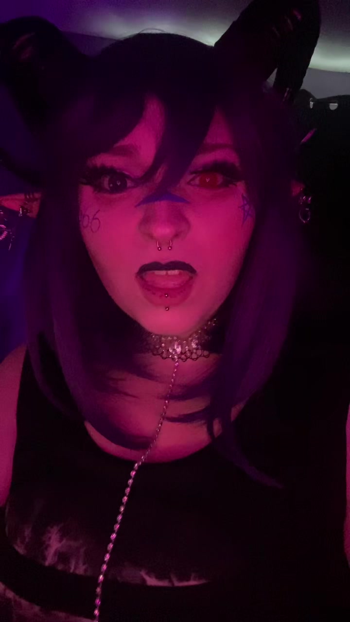 @🌸🖤Phoenix ⁷🖤🌸