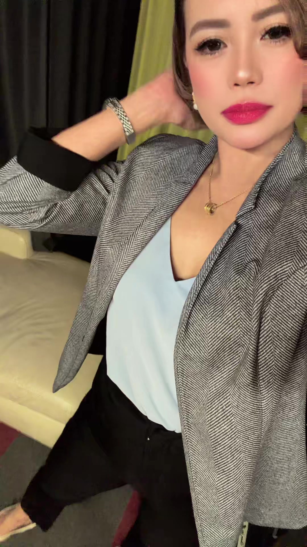 @Aileinbisdak