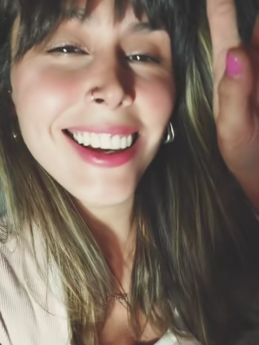 @Malu 💜