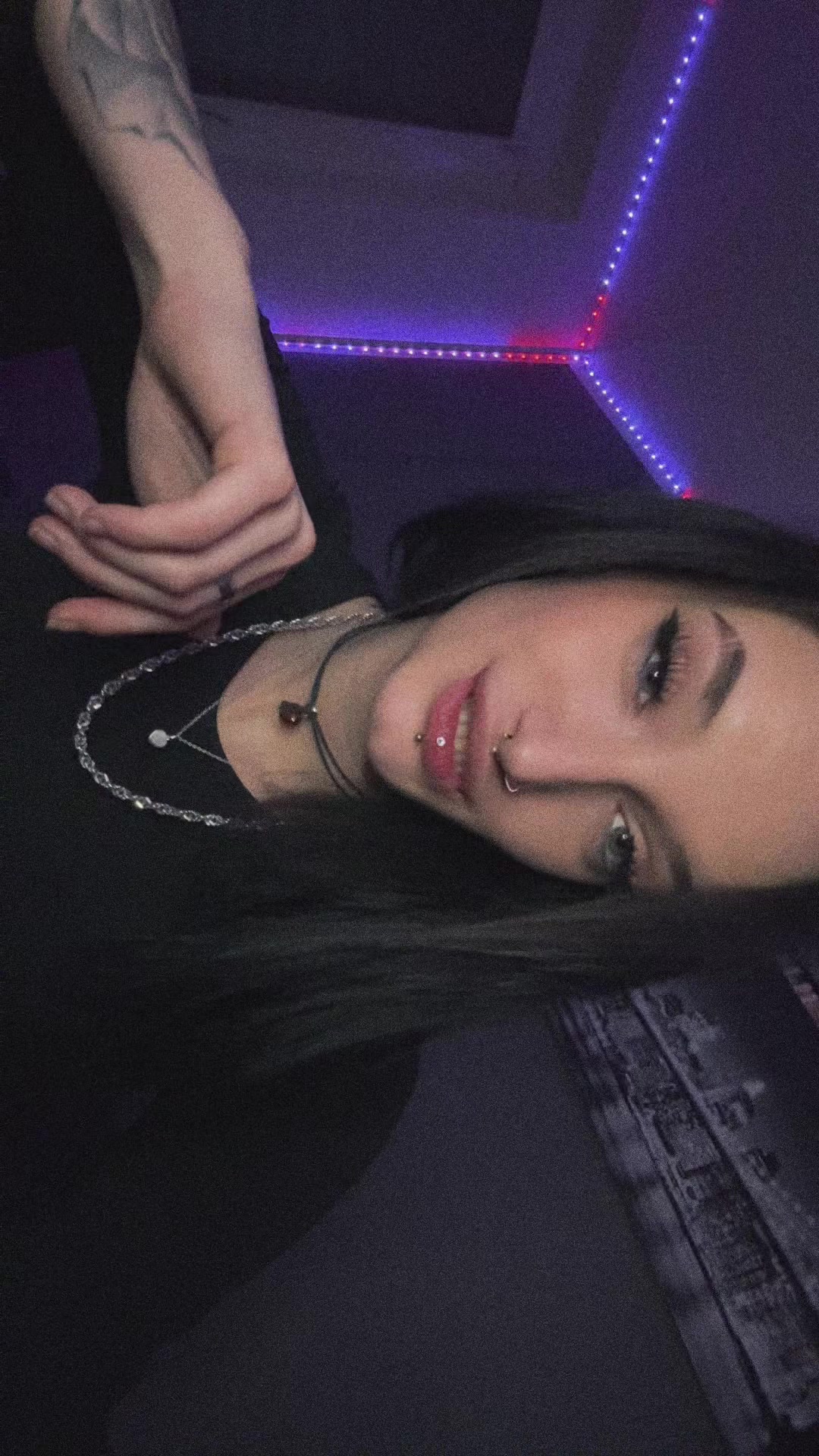 @jamie 👅