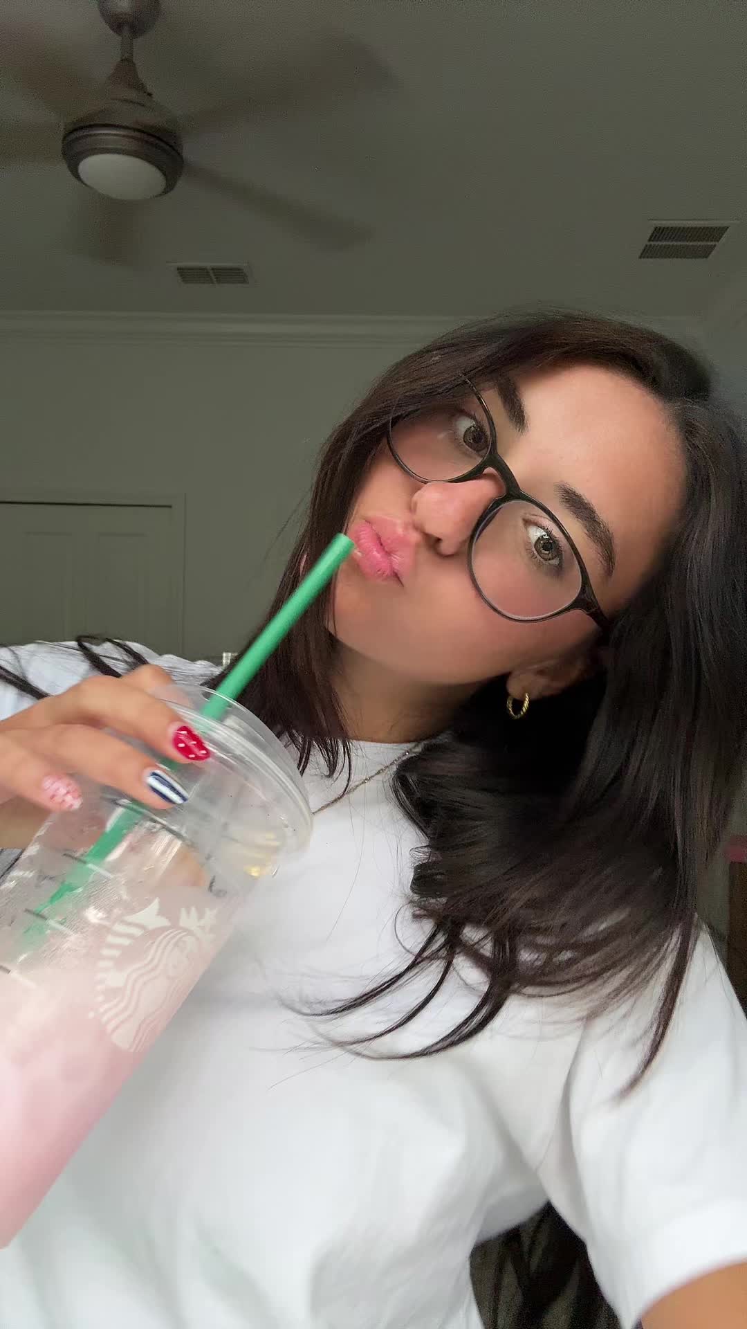@magalicious🥳