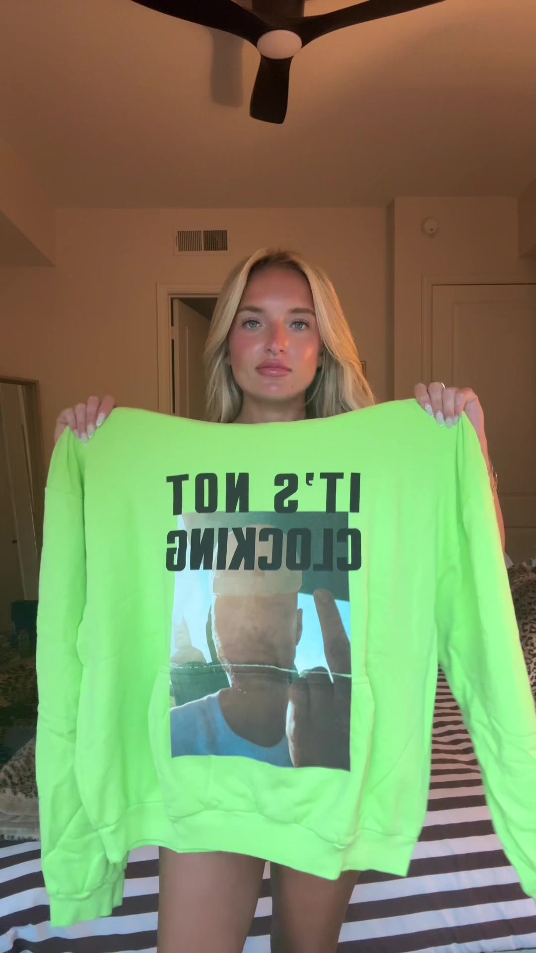 @emilygjohnsonn