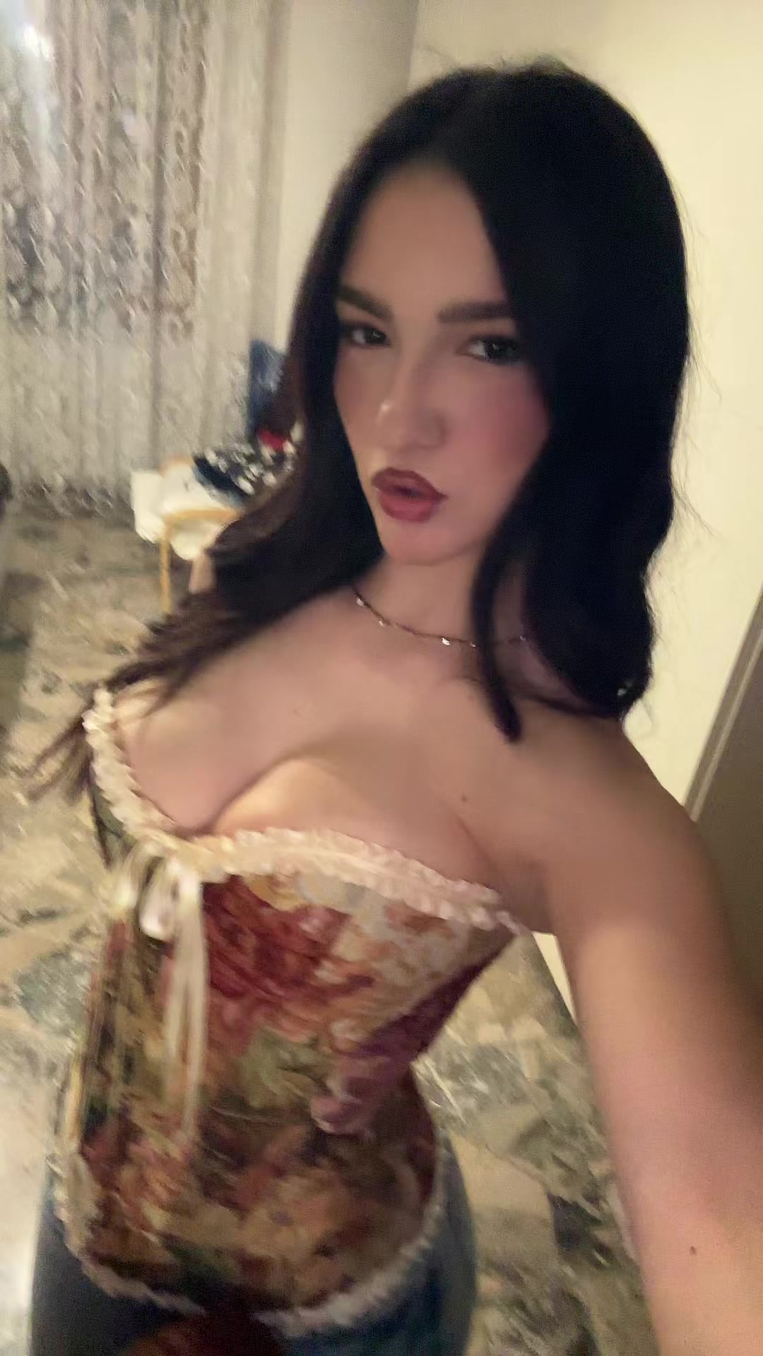 @flaviadoor
