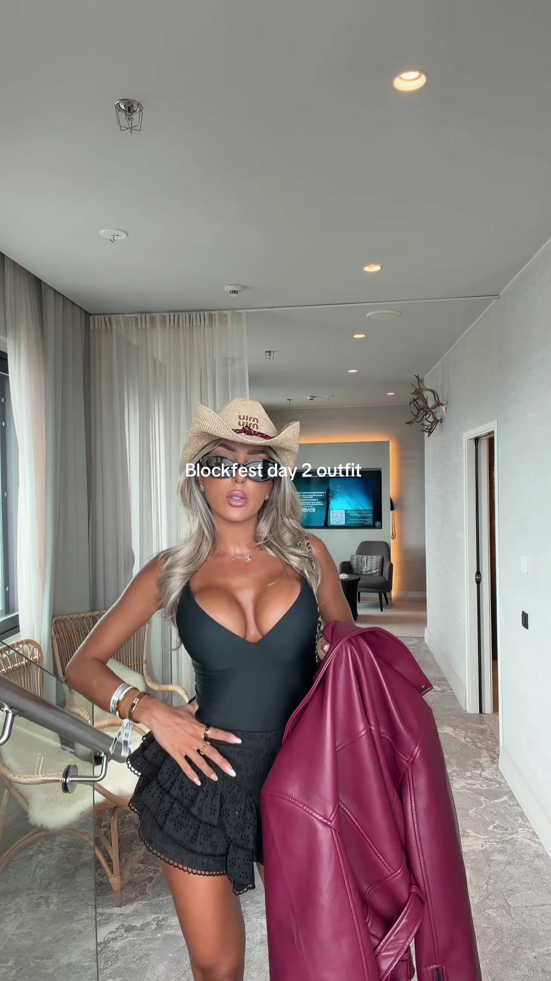@CK