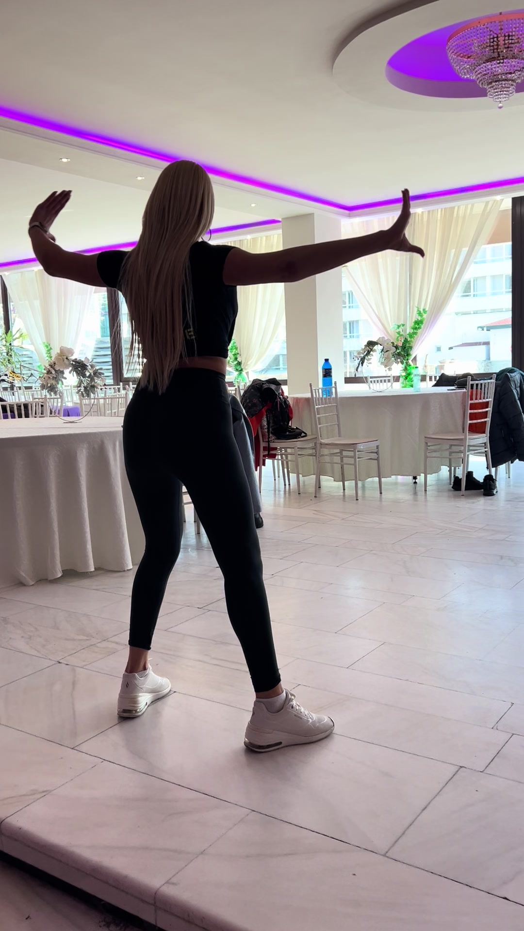 @Elina Komninou