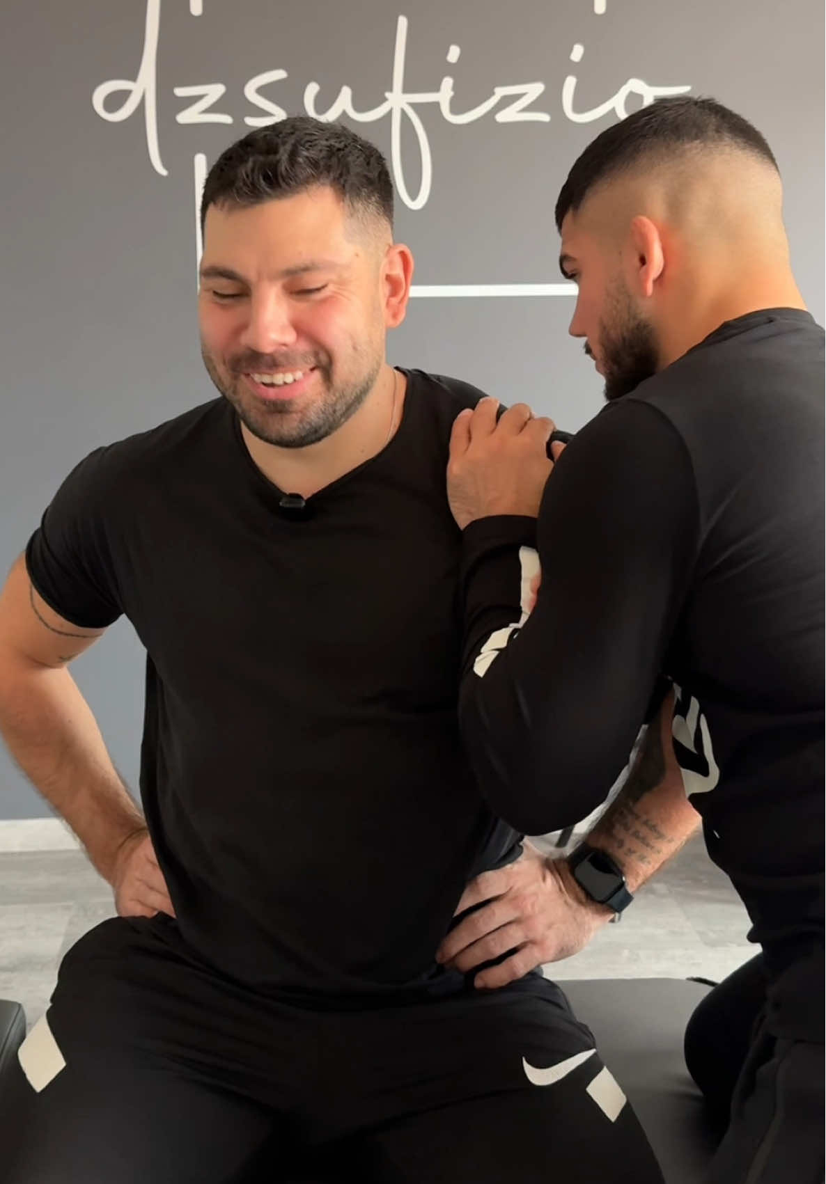 @Dzsufizio
