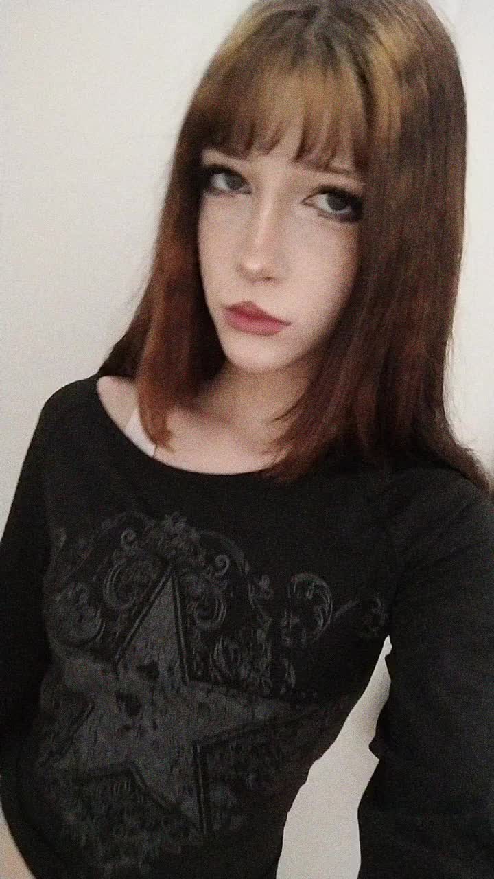 @:x