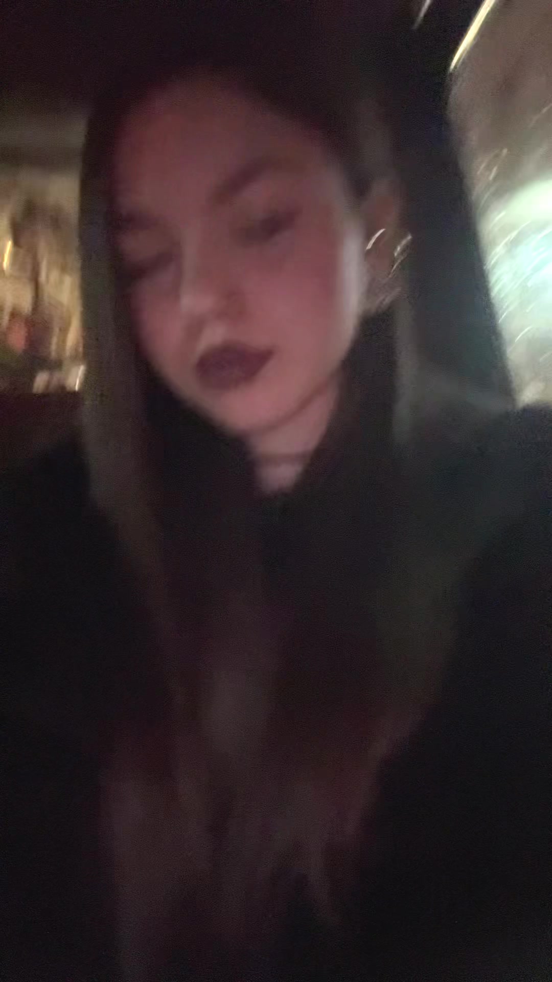 @𝟷𝟽:𝟷𝟿