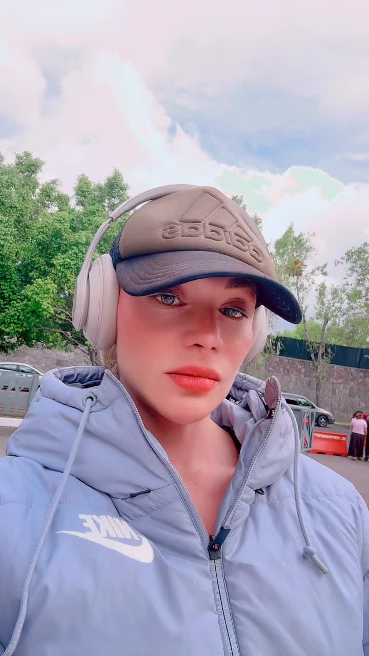 @⭐️Leyza Saenz⭐️