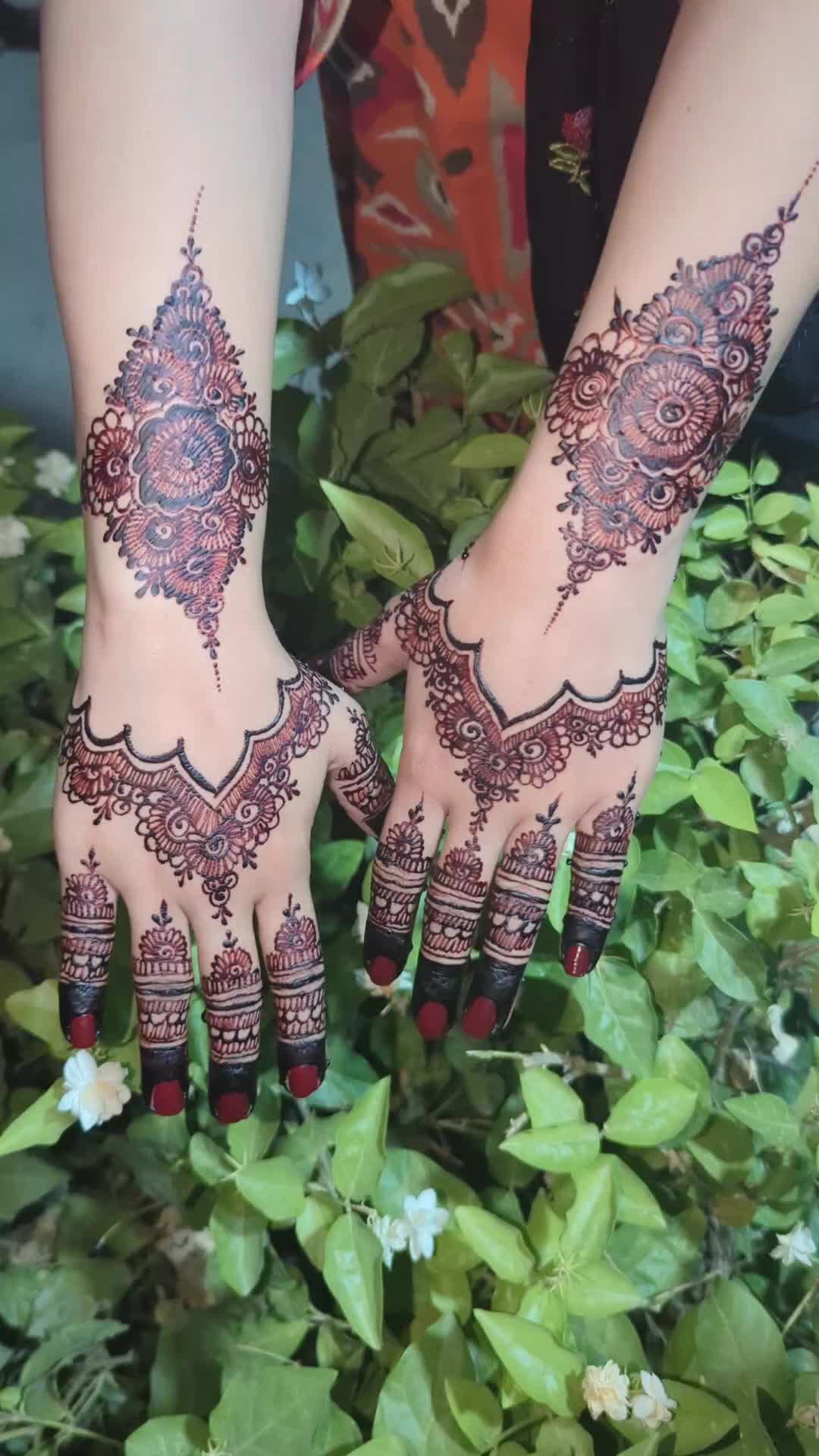@saminaali041