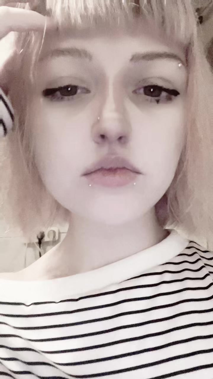 @_