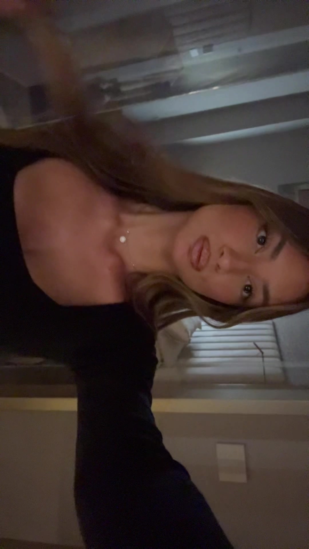 @claudia