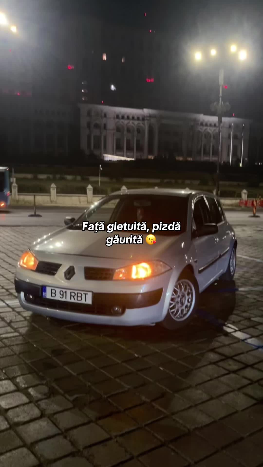 @R B T