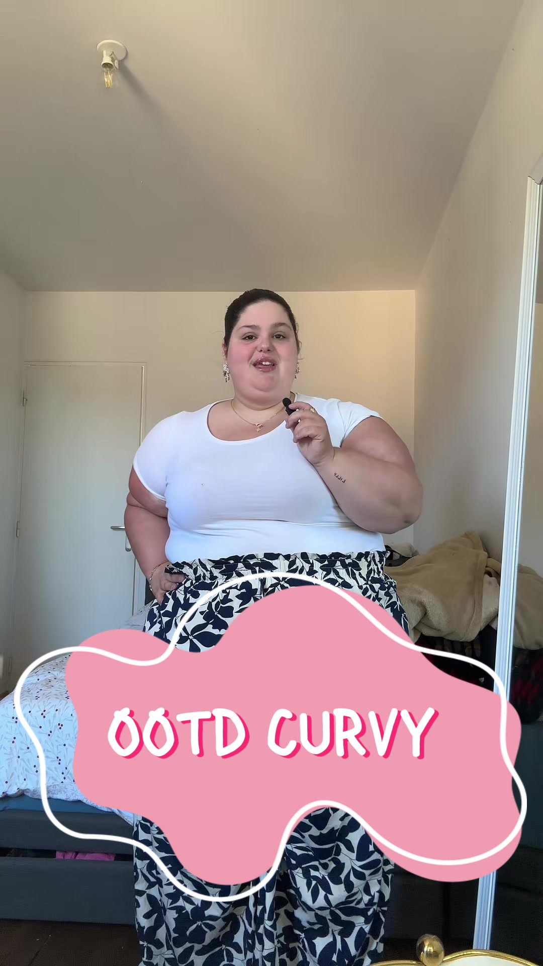 @curvyyitsme